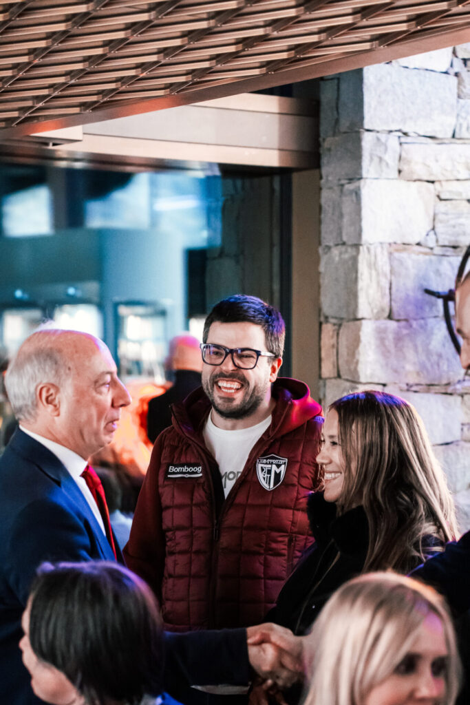 Das Debüt des Chalets: Eleganz, Materie und Vision FP 00430 1